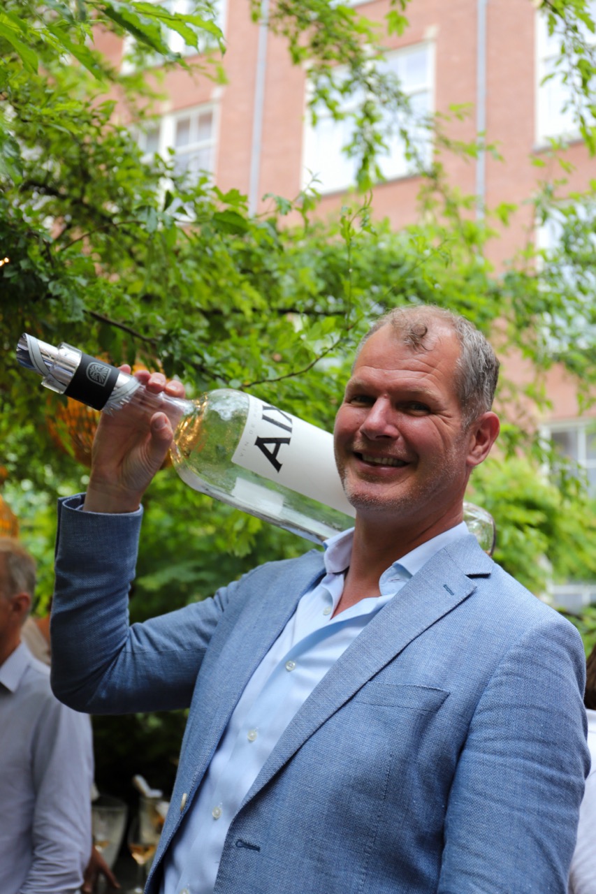 Aix Rosé at the garden party